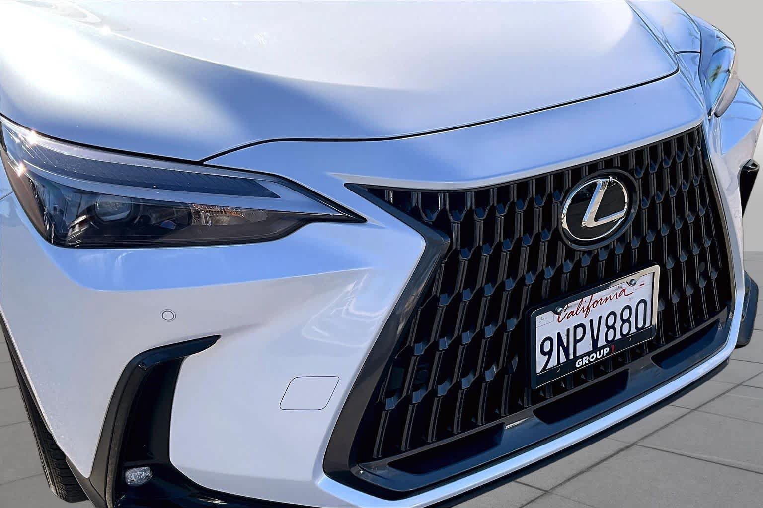 Certified 2025 Lexus NX 250 FWD w/ Accessory Package (2T) image 28