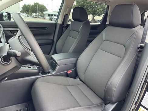 Certified 2025 Honda CR-V EX image 24