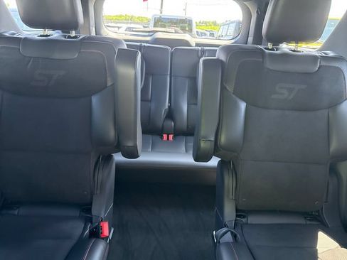 Used 2025 Ford Explorer ST AWD/4WD image 22