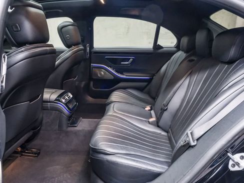 Used 2022 Mercedes-Benz S 500 S 500 image 15