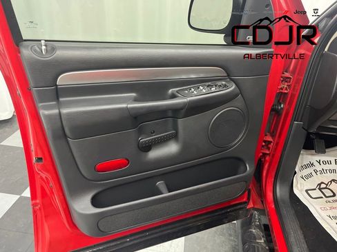 Used 2005 Dodge Ram 1500 Truck 2WD Quad Cab image 14