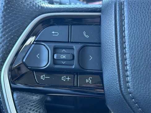 Used 2023 Toyota Tundra Limited image 43