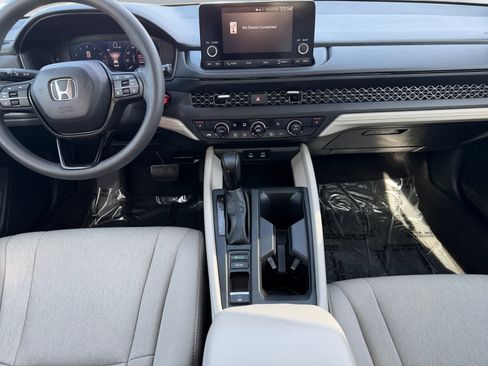 Used 2024 Honda Accord EX image 6
