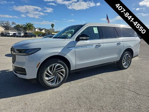 New 2026 Lincoln Navigator L Reserve image 8