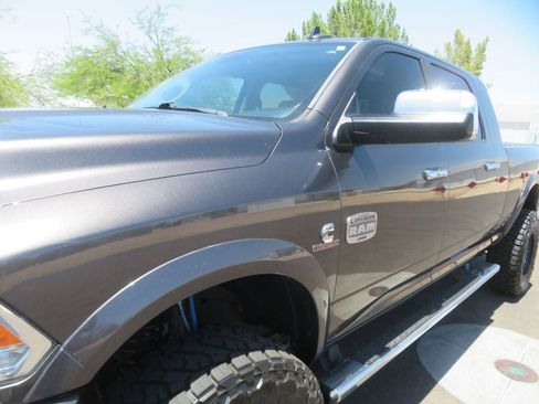 Used 2016 RAM 2500 Longhorn w/ Convenience Group AWD/4WD image 8