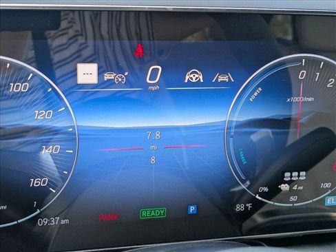 New 2027 Mercedes-Benz GLC 350e 4MATIC image 11