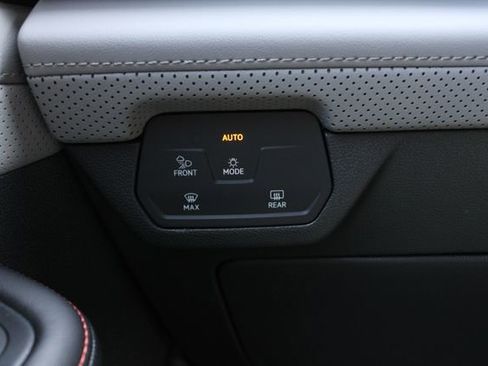 New 2026 Volkswagen Atlas Peak Edition AWD/4WD image 10