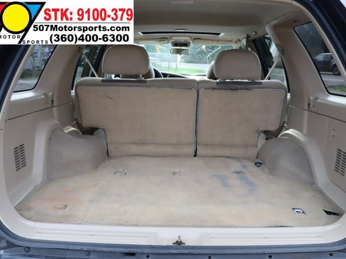 Used 2001 Nissan Pathfinder SE image 14