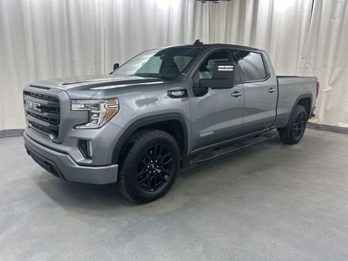 Used 2022 GMC Sierra 1500 Elevation w/ LPO, Elevation Black Package image 2