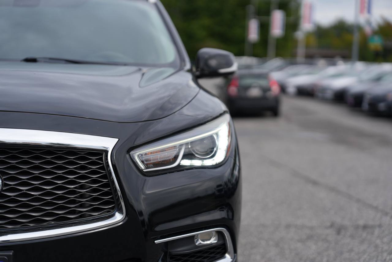 Used 2018 INFINITI QX60 Luxe w/ Premium Plus Package AWD/4WD image 3