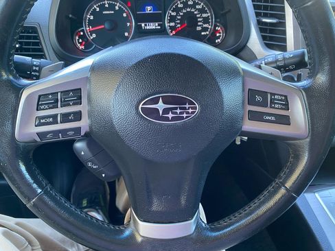 Used 2014 Subaru Outback 2.5i Limited w/ Moonroof Package image 15