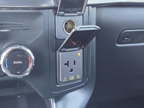 Used 2025 Ford F150 Raptor image 15