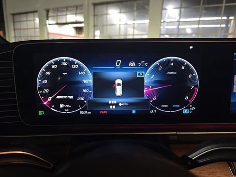 Used 2025 Mercedes-Benz GLS 63 AMG 4MATIC image 22