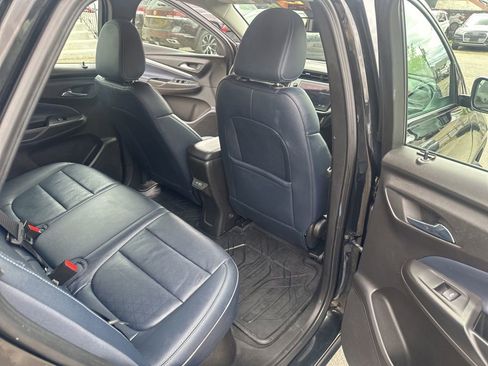 Used 2023 Chevrolet Bolt EUV LT w/ Convenience Package FWD image 30