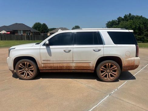 Used 2018 GMC Yukon Denali w/ Denali Ultimate Package AWD/4WD image 2
