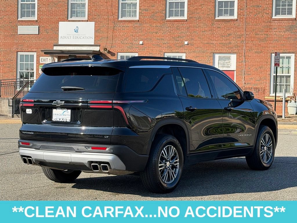 Used 2024 Chevrolet Traverse LT FWD image 8