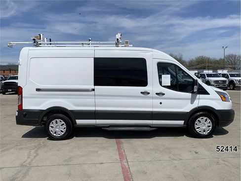 Used 2017 Ford Transit 250 Medium Roof 148 WB w/ Exterior Upgrade Package image 5