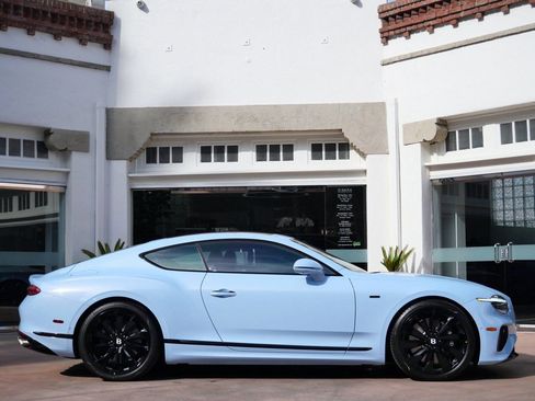 Used 2025 Bentley Continental GT AWD/4WD image 5