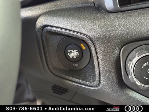Used 2024 Jeep Wrangler Unlimited Sport AWD/4WD image 30