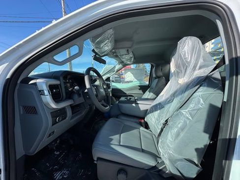 New 2024 Ford F550 4x4 Regular Cab Super Duty w/ XL Chrome Package image 7