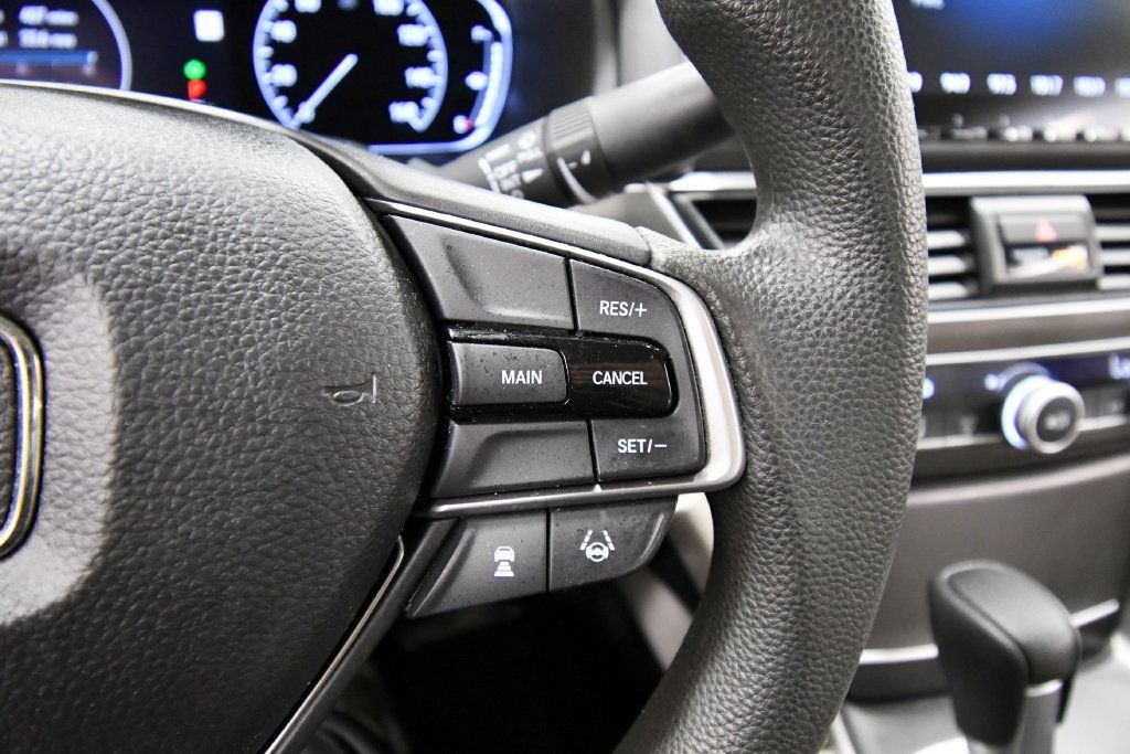 Certified 2018 Honda Accord LX image 20
