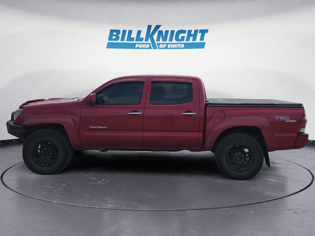 Used 2011 Toyota Tacoma 4x4 Double Cab w/ TRD Sport Pkg w/JBL Audio image 2