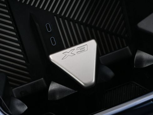 Certified 2025 BMW X3 xDrive30i w/ Premium Package image 32