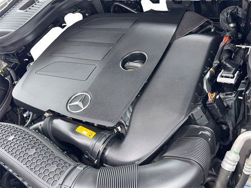 Used 2021 Mercedes-Benz GLC 300 image 60