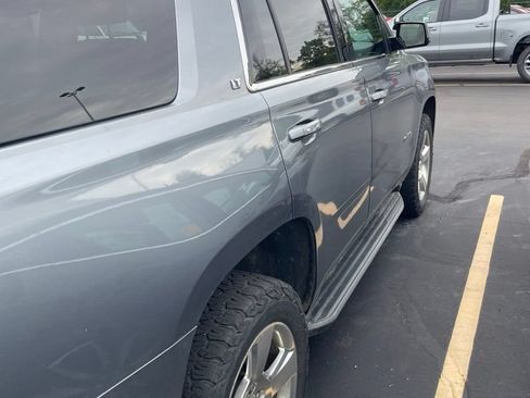 Used 2019 Chevrolet Tahoe LT w/ Luxury Package AWD/4WD image 3