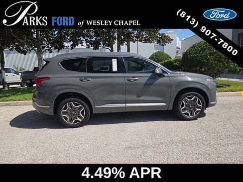 Used 2021 Hyundai Santa Fe Calligraphy AWD/4WD image 3