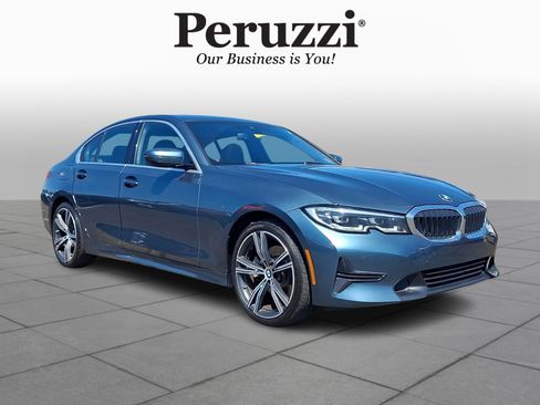 Used 2021 BMW 330i xDrive Sedan w/ Premium Package AWD/4WD image 1