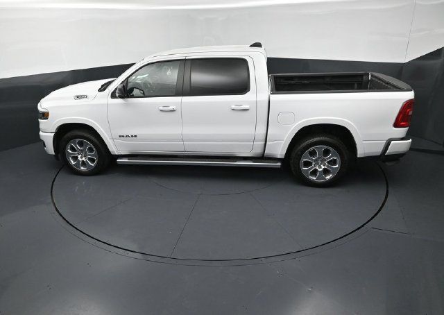 Used 2025 RAM 1500 Big Horn AWD/4WD image 15
