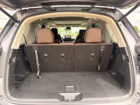Used 2023 Honda Pilot Elite image 30
