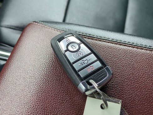 Used 2023 Ford F150 Lariat w/ Equipment Group 502A High image 42