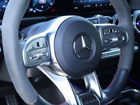 Used 2022 Mercedes-Benz GLA 45 AMG 4MATIC image 57