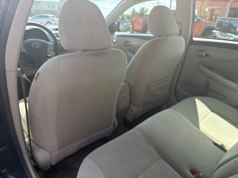 Used 2013 Toyota Corolla LE FWD image 18