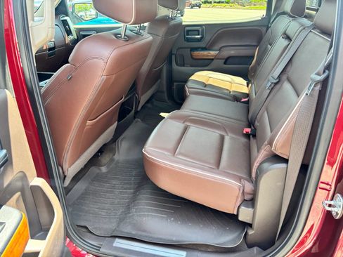 Used 2017 Chevrolet Silverado 1500 High Country AWD/4WD image 19