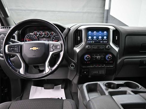 Used 2021 Chevrolet Silverado 1500 LT w/ Bed Protection Package AWD/4WD image 13