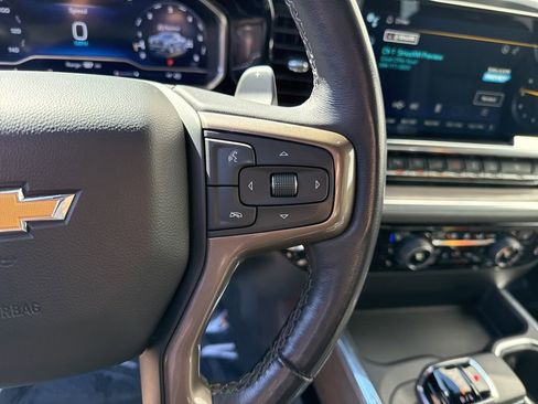 Used 2022 Chevrolet Silverado 1500 High Country w/ Z71 Off-Road Package AWD/4WD image 18