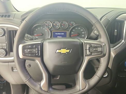 Used 2020 Chevrolet Silverado 1500 LT w/ Texas Edition RWD image 16