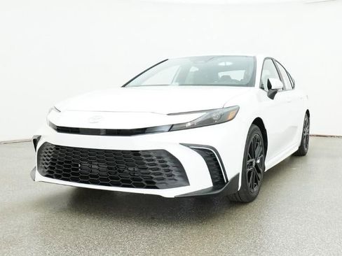 New 2026 Toyota Camry SE image 65