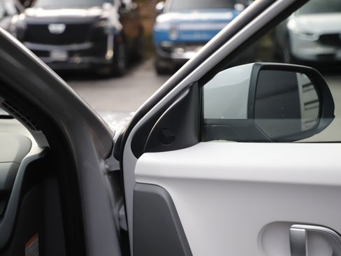 Used 2024 Hyundai Ioniq 5 SEL image 10