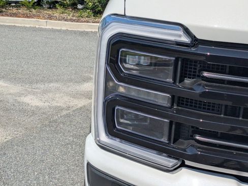 New 2025 Ford F250 Platinum image 11