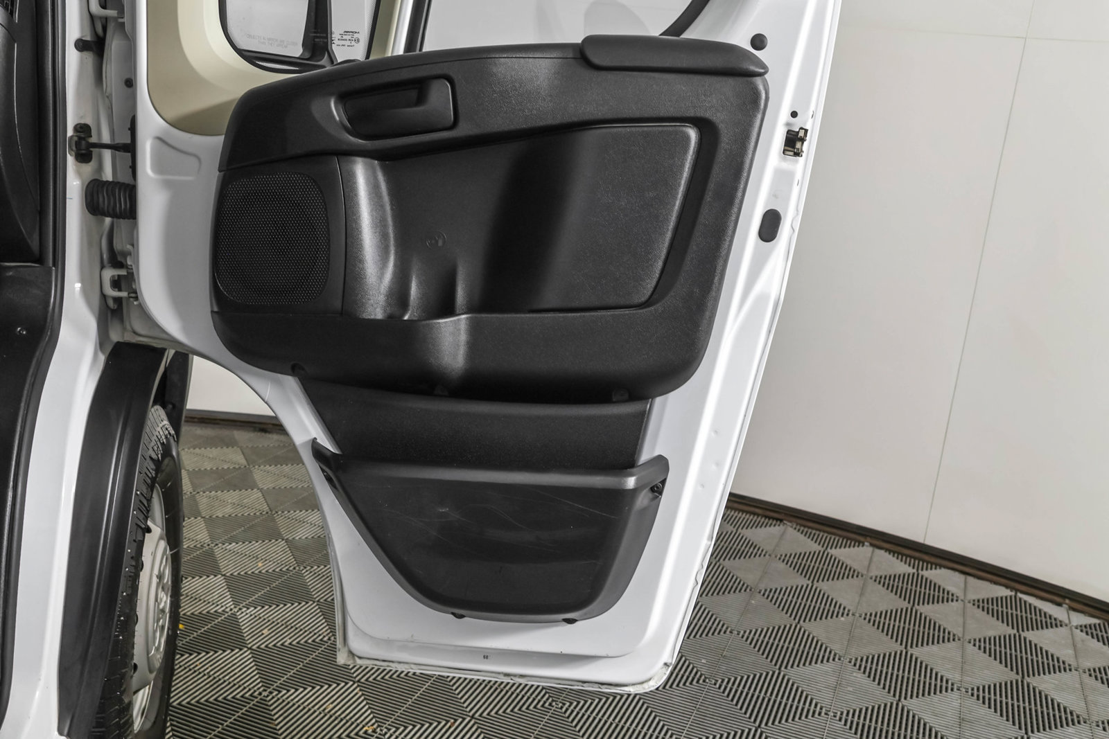 Used 2021 RAM ProMaster 1500 FWD image 40