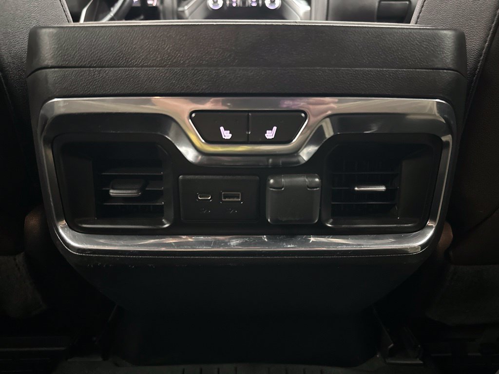 Used 2023 GMC Sierra 2500 AT4 w/ Driver Alert Package I AWD/4WD image 23