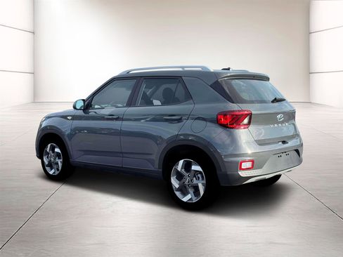 New 2026 Hyundai Venue SEL image 4