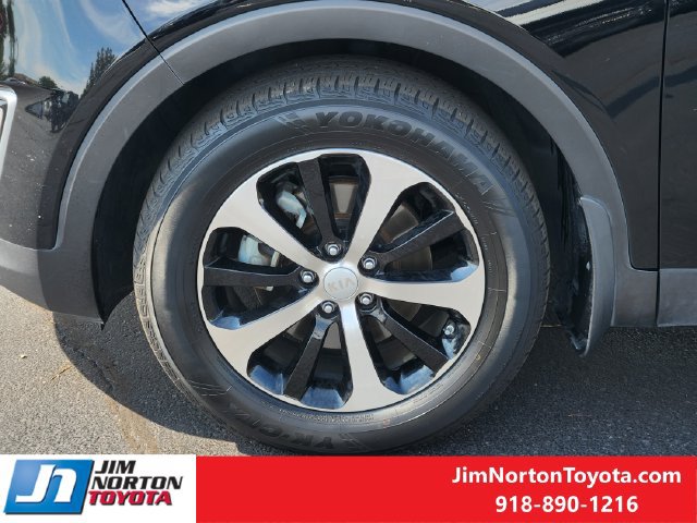 Used 2017 Kia Sorento EX w/ EX Premium Package FWD image 13