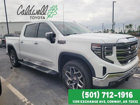 Used 2022 GMC Sierra 1500 SLT w/ SLT Premium Plus Package AWD/4WD image 4