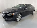 Used 2017 Volvo S60 T5 Inscription image 4