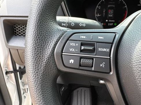 Used 2025 Honda CR-V EX image 15